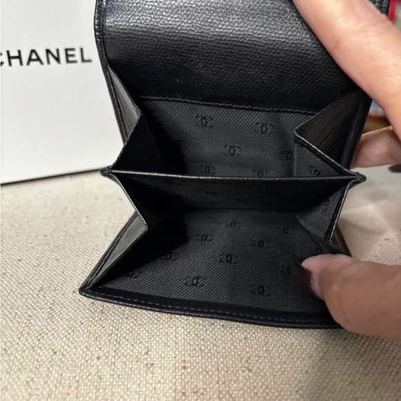 Authentic Black CHANEL COCO DOUBLE HOOK Compact Wallet W/Box - Picture 15 of 16